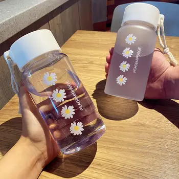 500 ml Mala Marjetica Prosojne Plastične Steklenice za Vodo BPA Free Ustvarjalne Motnega, Steklenico Vode S Prenosno Vrv Potovanja Čaj Pokal