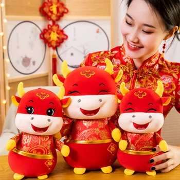 Vroče 20-50 cm 2021 Novo Leto Kitajski Zodiak Ox Goveda Plišastih Igrač Rdeče Tang bo Ustrezala Mleka Krave Maskota Plišastih Lutka Polnjene Za Darilo Otrok